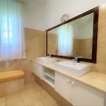 Casa Alta 3*
