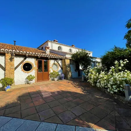 فندق مبيت وإفطار Casa Alta