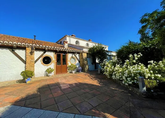 לינה וארוחת בוקר Casa Alta