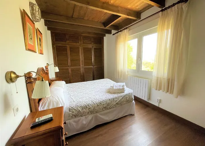 לינה וארוחת בוקר Casa Alta 3*